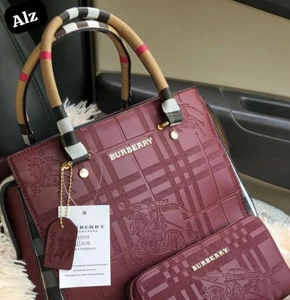 Burberry bags outlet first copy